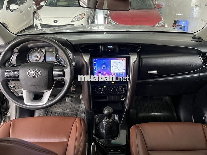 Toyota Fortuner 2017 2.4G 4x2 MT - 120000 km