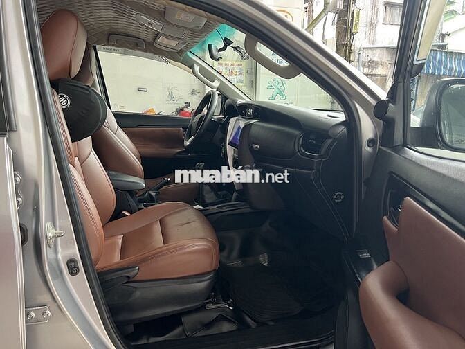 Toyota Fortuner 2017 2.4G 4x2 MT - 120000 km