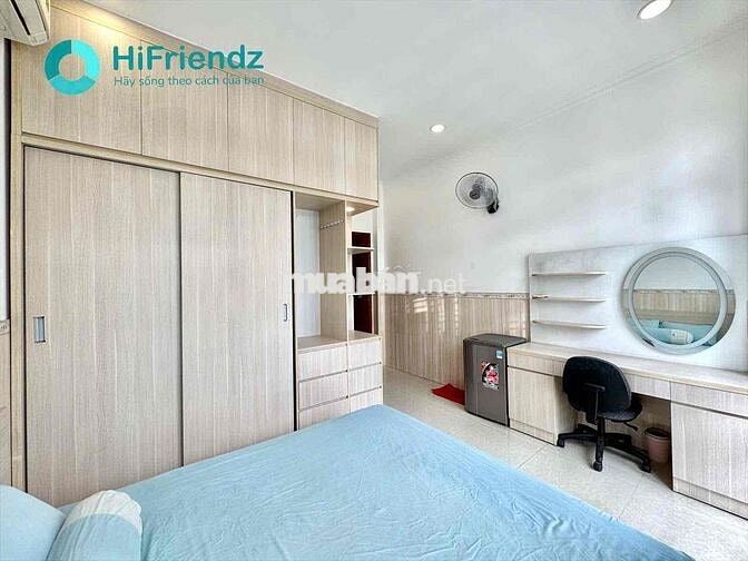 Studio Full nội thất, ban công siêu thoáng sát cầu Nguyễn Văn Cừ
