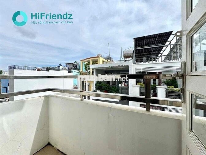 Studio Full nội thất, ban công siêu thoáng sát cầu Nguyễn Văn Cừ