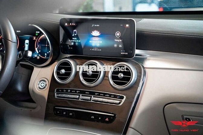 💙 Mercedes GLC2004matic 💙Sản xuất 2020 2 vạn km