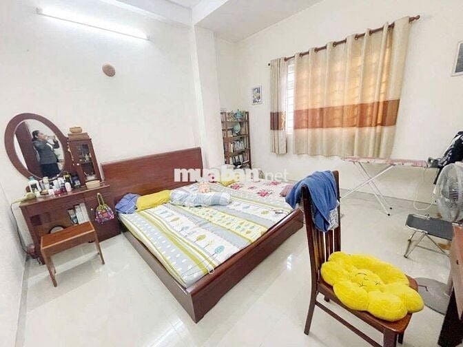 BÁN NHÀ DƯƠNG QUẢNG HÀM GẦN SÁT EMART PHAN VĂN TRỊ