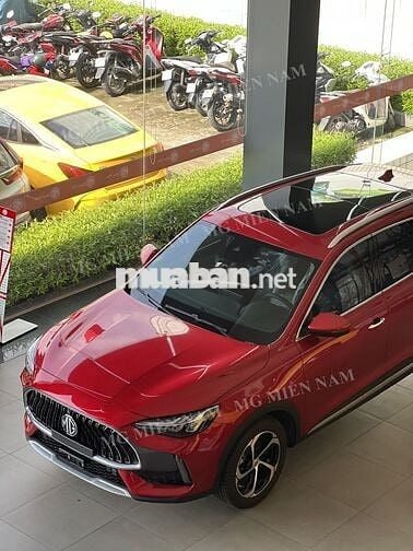 Mua MG HS LUX đỏ – Tặng ngay xe Vespa cực chất! 🛵