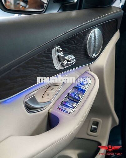 💙 Mercedes GLC2004matic 💙Sản xuất 2020 2 vạn km