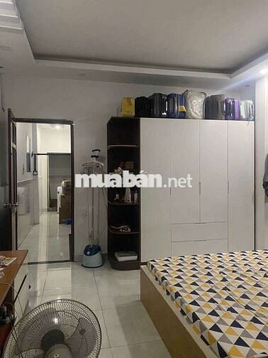 Cho thuê nhà nguyên căn hẻm xe hơi khu Lý Phục Man