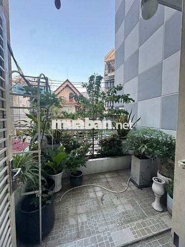 Bán nhà hẻm ô tô đường Hoàng Hoa Thám P5 quận Phú Nhuận 4 tầng 7.5 tỷ