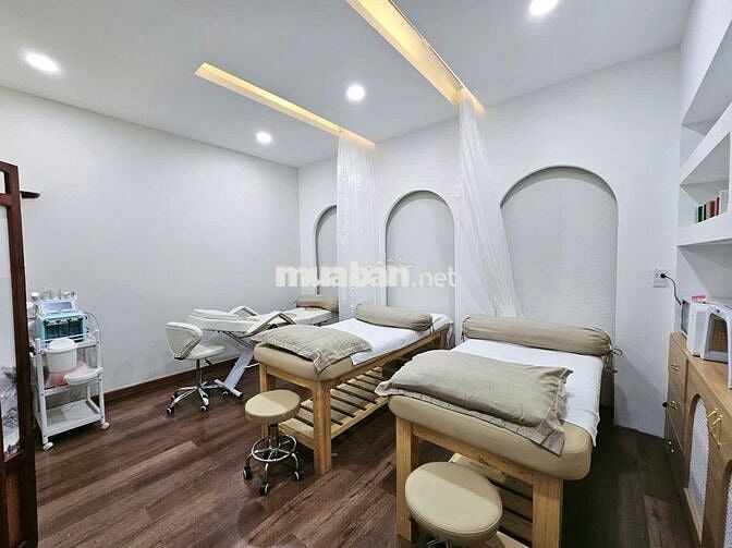 NGUYÊN CĂN MẶT TIỀN QUẬN 1 (4,5x25 ) KD TỰ DO