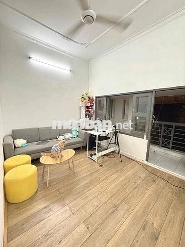 CHO THUÊ CHDV GẦN ĐƯỜNG LÂM VĂN BỀN (1PN, Tách Bếp, Tách PK)