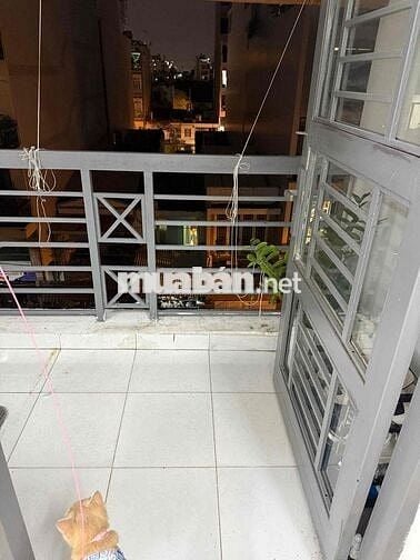 CHO THUÊ CHDV GẦN ĐƯỜNG LÂM VĂN BỀN (1PN, Tách Bếp, Tách PK)