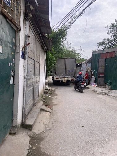 Cho thuê 02 kho đẹp 120m2- 60m2 , Phan Bá Vành, Tải 15 tấn đỗ cửa kho