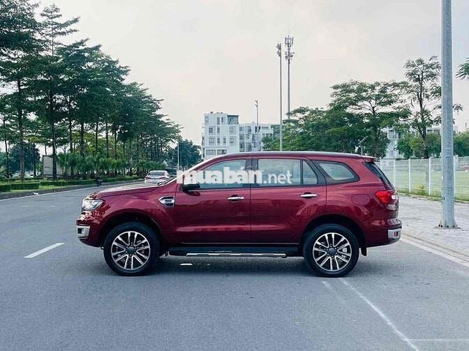 Ford Everest 2018 Titanium 2.0L 4x4 AT - 105000 km