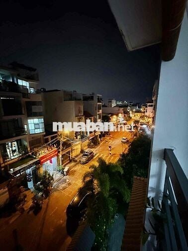 CHO THUÊ CHDV GẦN ĐƯỜNG LÂM VĂN BỀN (1PN, Tách Bếp, Tách PK)
