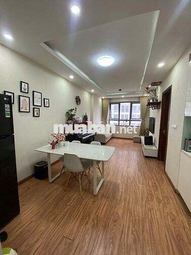 CẤN BÁN CĂN HỘ 2PN2VS - 70M2, TẠI THÁI HÀ -TP GIAO LƯU - PHẠM VĂN ĐỒNG