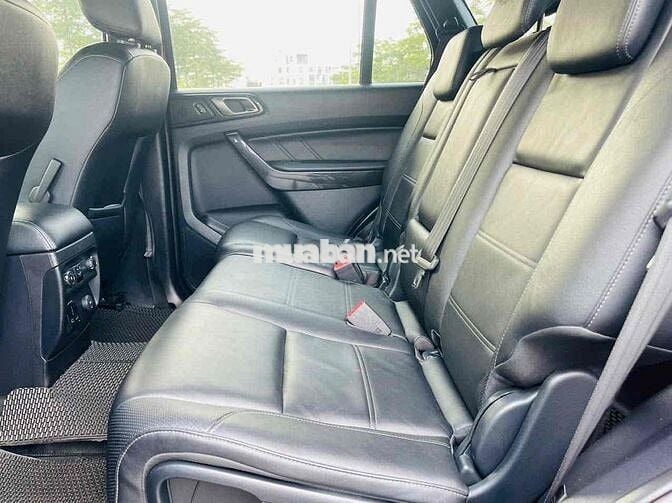 Ford Everest 2018 Titanium 2.0L 4x4 AT - 105000 km