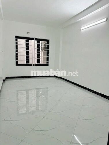 Em đang bán nhà Phố Lụa –Ngõ rộng thênh thang,40m, 5t,giá chỉ 8 tỷ hơn