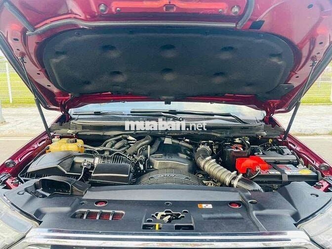 Ford Everest 2018 Titanium 2.0L 4x4 AT - 105000 km