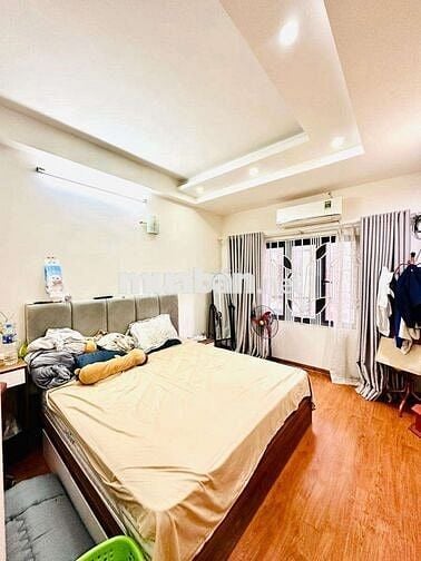 TRẦN KHÁT CHÂN , GẦN HỒ THANH NHÀN VÀ CV TUỔI TRẺ , BAGAC ĐỖ CỬA DT30M