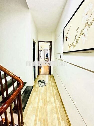 TRẦN KHÁT CHÂN , GẦN HỒ THANH NHÀN VÀ CV TUỔI TRẺ , BAGAC ĐỖ CỬA DT30M