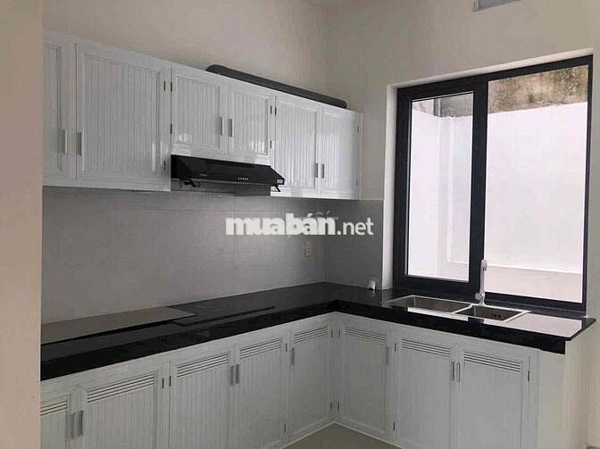 NHÀ TRỆT LẦU 2PN SÂN XE HƠI MỚI XÂY CHO THUÊ