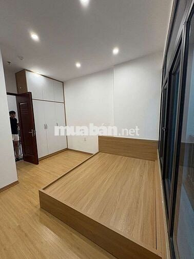 Khai trương CCMN 25m2 Full đồ. Ban công, máy giặt riêng tại Khâm Thiên