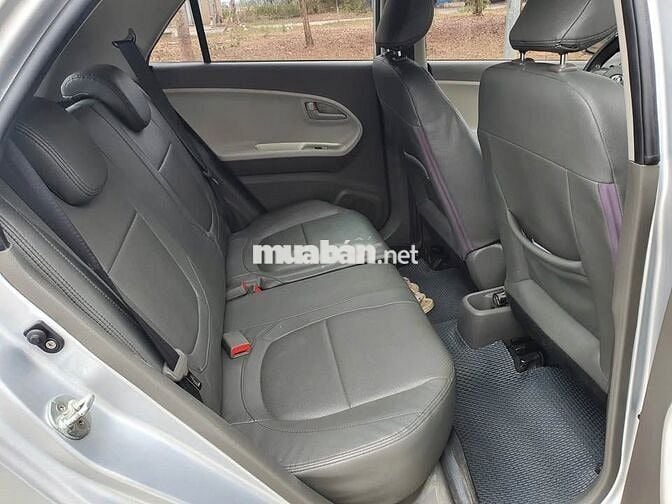 Kia Morning số sàn 2019 màu xám