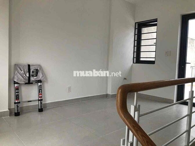 NHÀ TRỆT LẦU 2PN SÂN XE HƠI MỚI XÂY CHO THUÊ