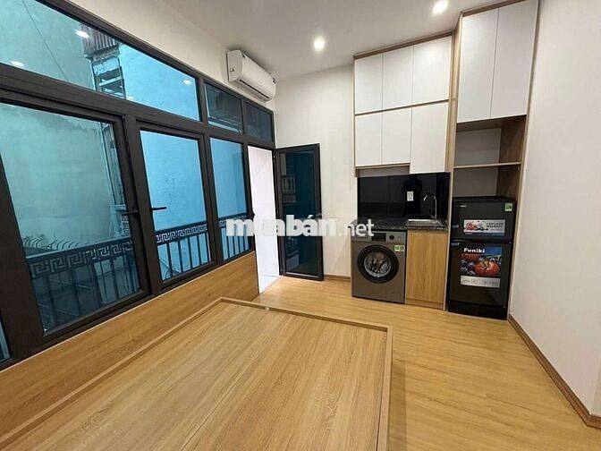 Khai trương CCMN 25m2 Full đồ. Ban công, máy giặt riêng tại Khâm Thiên