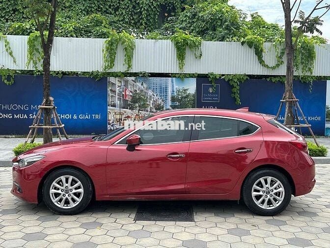 Cần Bán Mazda 3 2018 1.5 AT  xe đẹp ,số Tự động