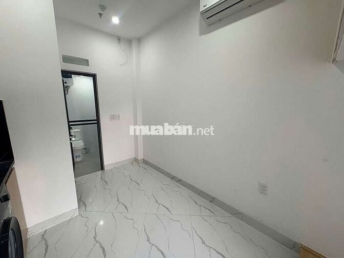 Khai trương CCMN 25m2 Full đồ. Ban công, máy giặt riêng tại Khâm Thiên