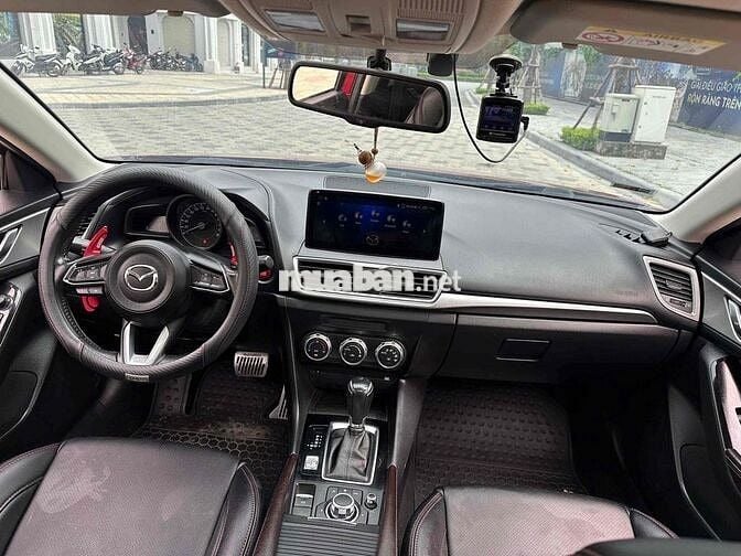 Cần Bán Mazda 3 2018 1.5 AT  xe đẹp ,số Tự động
