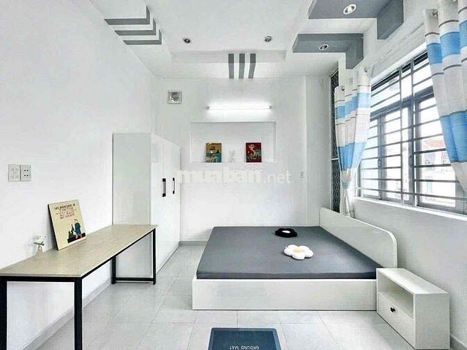 Phòng Ban Công Rộng 35m2, Full nội thất giáp Q1,Q3 trung tâm Phú Nhuận