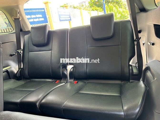 Fortuner 2023 dầu tự động 01 cầu xe còn cứng ngắt
