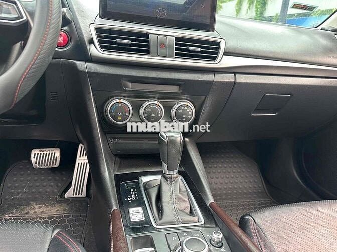 Cần Bán Mazda 3 2018 1.5 AT  xe đẹp ,số Tự động