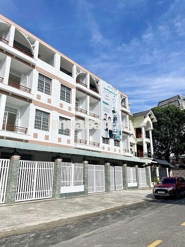 CHO THUÊ NHÀ 1TRỆT 3LẦU KDC CHÁNH NGHĨA