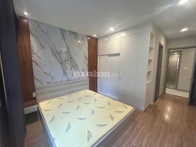 Cho thuê căn hộ Goldview 2PN 2WC như hình