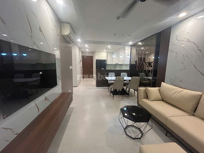 Cho thuê căn hộ Goldview 2PN 2WC như hình