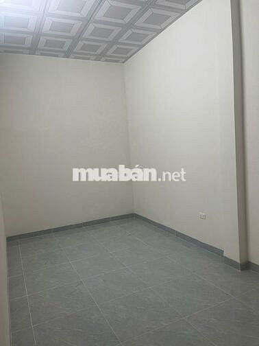 CHÍNH CHỦ - Nhà nguyên căn gần Phạm Ngọc Thạch - 80m2 - 6 triệu/tháng