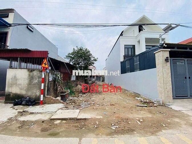 Dược Thượng Sóc Sơn mặt tiền rộng 7m full thổ cư 95 rất đẹp ngõ xe tải