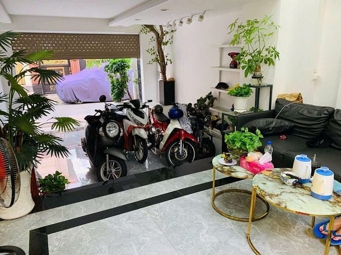 Nhà đẹp, hẻm xe hơi, khu dân trí cao - GIÁ 2,4 Tỷ - CÙ LAO - PHÚ NHUẬN