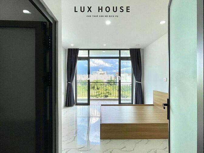 STUDIO DƯƠNG QUẢNG HÀM BAN CÔNG RỘNG DI CHUYỂN BÌNH THẠNH, PHÚ NHUẬN