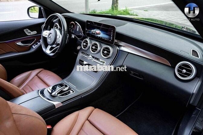 Mercedes Benz C300 AMG sx 2021 cực đẹp