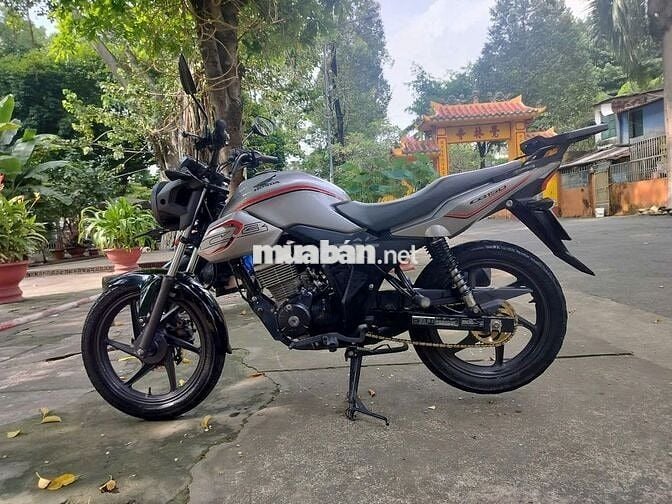 Cần bán xe Honda Verza (màu xám)