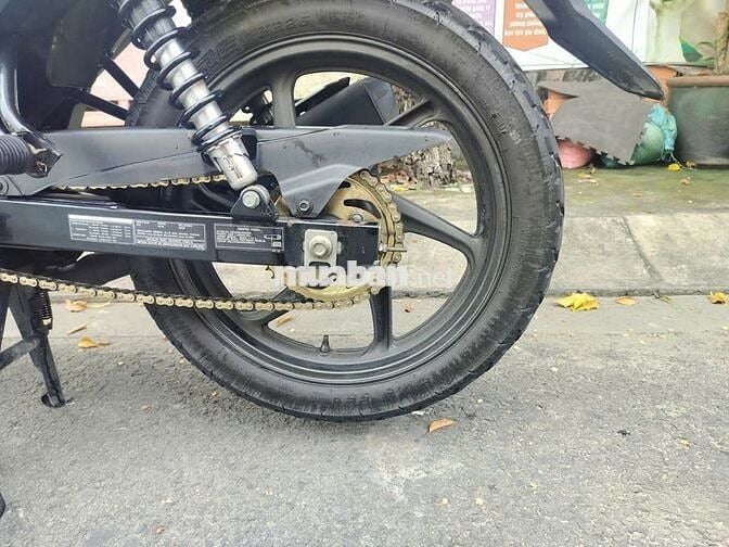 Cần bán xe Honda Verza (màu xám)