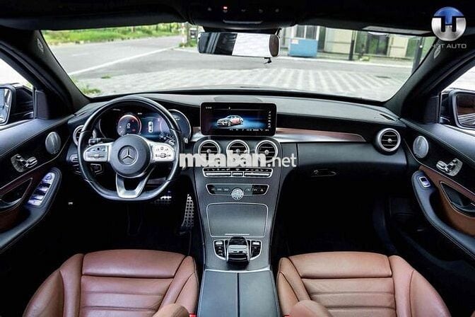 Mercedes Benz C300 AMG sx 2021 cực đẹp