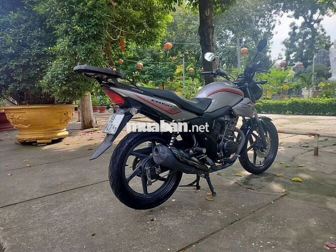 Cần bán xe Honda Verza (màu xám)