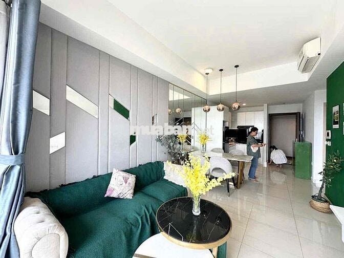 Bán căn 2PN view Đông tầng trung nhà đẹp sạch sẽ-Botanica Premier