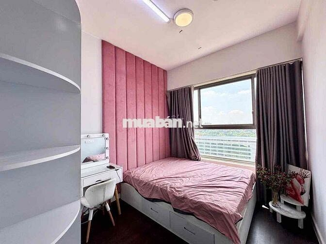 Bán căn 2PN view Đông tầng trung nhà đẹp sạch sẽ-Botanica Premier