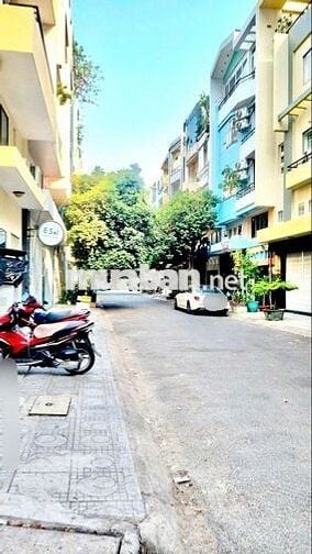SIÊU PHẨM NHÀ MỚI KHU VIP PHAN XÍCH LONG – 38E Hoa Sứ - DTSD 366m².
