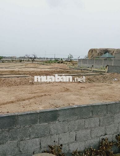 Bán 261m2 Đất + Sẵn Nhà Cấp 4, Có Sổ. KDC Khánh Tường Cách Biển 800m