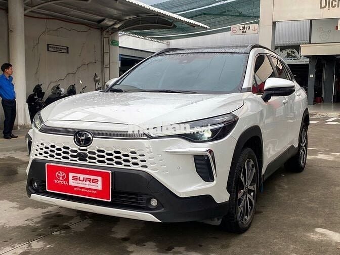 Corolla Cross 2024 1.8V - Đi Lướt 13.000Km